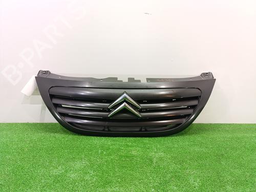 Used Grille CITROËN C3 I (FC_, FN_) 1.4 HDi (68 hp) 29388808