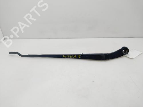 front-windshield-wiper-arm-kia-carens-iv-2013-32320229 main image