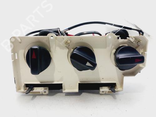 Used Climate control MERCEDES-BENZ 190 (W201) E 2.3 (201.028) (136 hp) 31365749