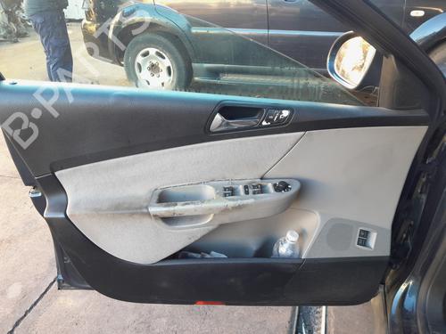 Left mirror VW PASSAT B6 (3C2) 2.0 TDI | BP11040222C26 