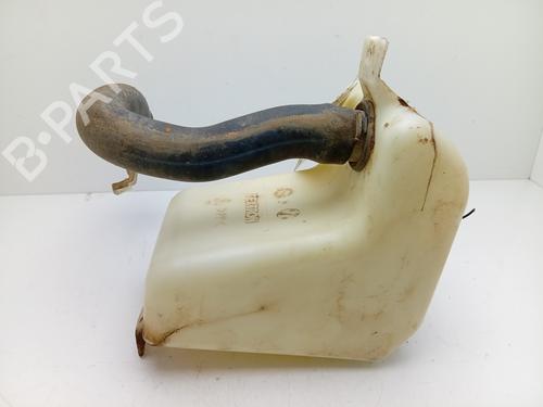 Windscreen washer tank LAND ROVER FREELANDER I (L314) 2.0 DI 4x4 | BP22563247C113
