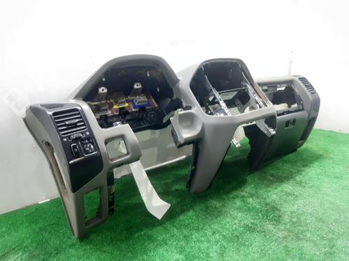Dashboard MITSUBISHI PAJERO III (V7_W, V6_W) 3.2 Di-D (V68W, V78W) | BP7211603C46 
