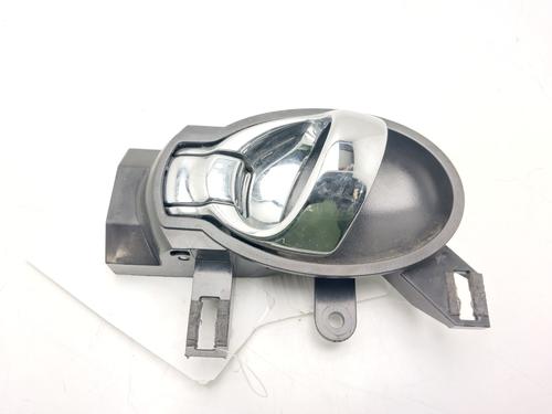 rear-left-interior-door-handle-nissan-juke-f15-2010-2011-2012-2013-2014-2015-2016-2017-2018-2019-32468118 main image