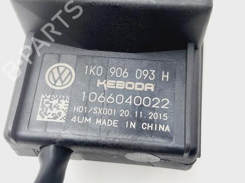 Electronic module SKODA FABIA III (NJ3) 1.2 TSI | BP32438841M83 - Image 3