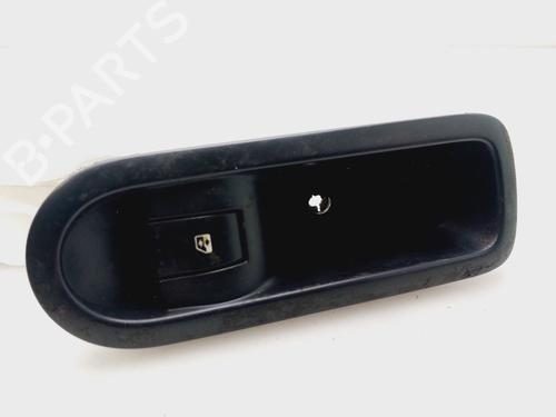 Used Left rear window switch RENAULT MEGANE II (BM0/1_, CM0/1_) 1.5 dCi (BM1E, CM1E) (106 hp) 32188098