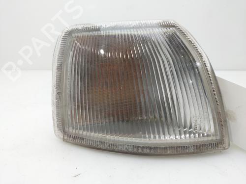 Right front indicator OPEL VECTRA A Hatchback (J89) 2.0 i (F68, M68) (115 hp) 17316903