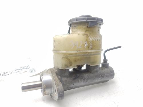 Hovedbremsesylinder HONDA CR-V I (RD) 2.0 16V 4WD (RD1, RD3) (128 hp) 29956582
