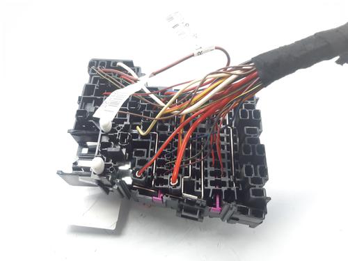 Fuse box VW TOURAN (5T1) 1.2 TSI | BP7993532E1 