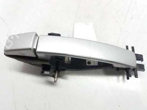 Used Front right exterior door handle LAND ROVER DISCOVERY III (L319) 2.7 TD 4x4 (190 hp) 5282148