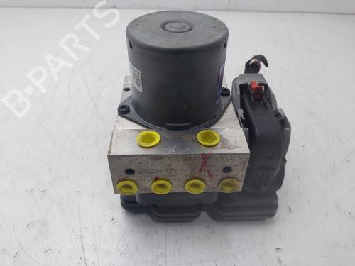 Used ABS pump ABS pump HYUNDAI ix20 (JC) 1.4 CRDi (90 hp) 33956826 33956826