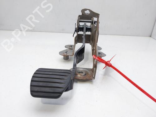 Break pedal RENAULT MEGANE III Hatchback (BZ0/1_, B3_) 1.5 dCi (BZ09, BZ0D, BZ1W, BZ29, BZ14) (110 hp) 15131854