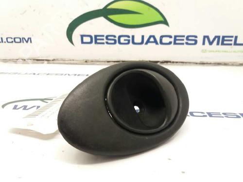 Venstre fortil invendig håndtag DAEWOO MATIZ (M100, M150) 0.8 (52 hp) 5327435