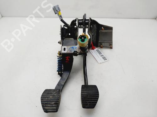 Used Break pedal Break pedal 39183815 39183815