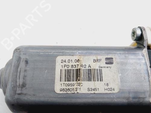 Right front window motor SEAT LEON (1P1)  | BP21538840E20 