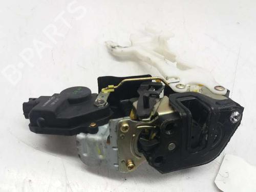 Rear right lock HYUNDAI SANTA FÉ I (SM) 2.0 CRDi 4x4 | BP3372288C99 
