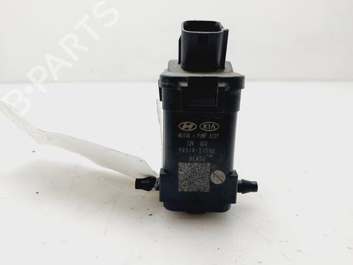 Used Washer pump KIA STONIC (YB) [2017-2025]  21806225