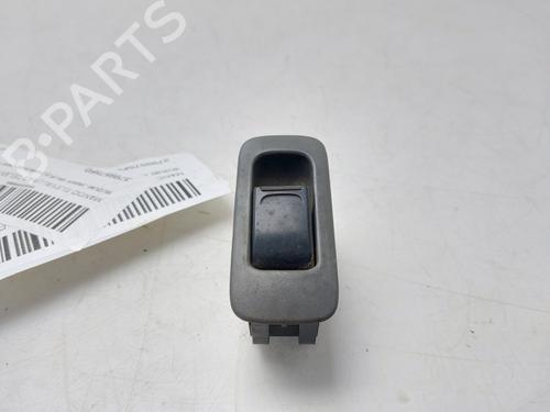 Interrupteur de vitre avant droite Interrupteur de vitre avant droite SUZUKI JIMNY Closed Off-Road Vehicle (SN) 1.5 DDiS 4WD (SN415D) (65 hp) 33952172 33952172
