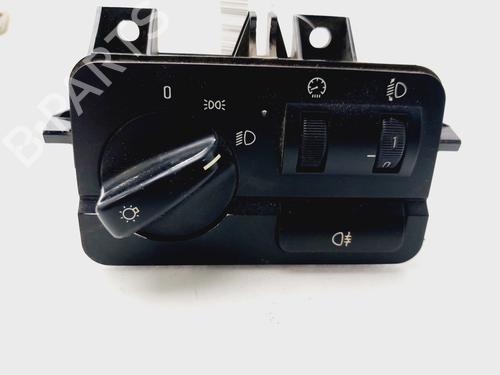 Used Headlight switch BMW 3 (E46) 320 d (136 hp) 18952435