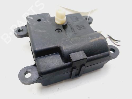 Fuel door actuator NISSAN QASHQAI I (J10, NJ10) 1.5 dCi | BP30977181E18