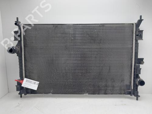 Used Water radiator Water radiator PEUGEOT 308 II (LB_, LP_, LW_, LH_, L3_) [2013-2021] 35792251 35792251