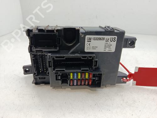 Fuse box OPEL CORSA D (S07) | BP31877299E1
