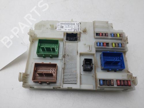 Used Fuse box Fuse box VOLVO XC60 I SUV (156) D3 / D4 (163 hp) 34164186 34164186