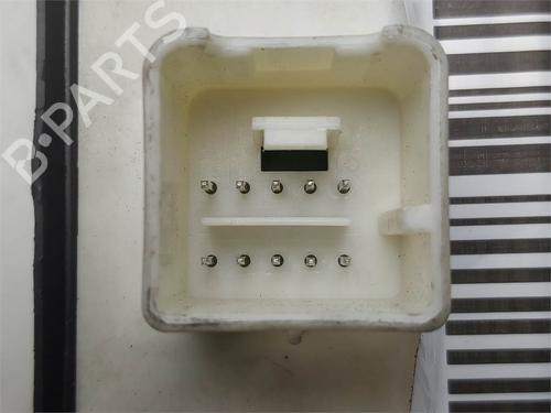 Left front window switch SKODA FABIA I (6Y2) 1.4 TDI | BP38462825I27 - Image 3