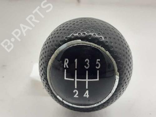 Used Shift knob VW GOLF IV (1J1) 1.6 16V (105 hp) 12399268