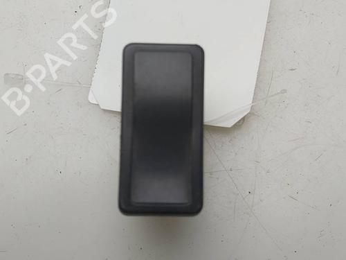 Used Right front window switch Right front window switch CITROËN ZX (N2) 1.9 TD (90 hp) 39717940 39717940
