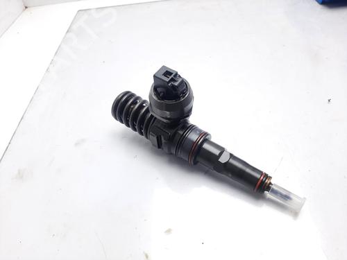 Injector VW GOLF IV (1J1)  | BP16060410M100 