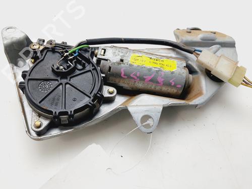 Used Rear wiper motor RENAULT MEGANE I (BA0/1_) [1995-2004]  21062604