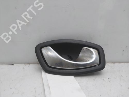Used Front right interior door handle RENAULT MEGANE III Grandtour (KZ0/1) [2008-2016]  16524754