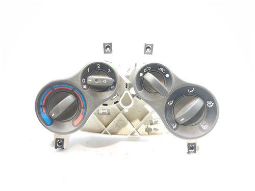 Used Climate control Climate control FIAT PANDA (169_) 1.2 Natural Power (169.AXB1A) (60 hp) 11172431 11172431