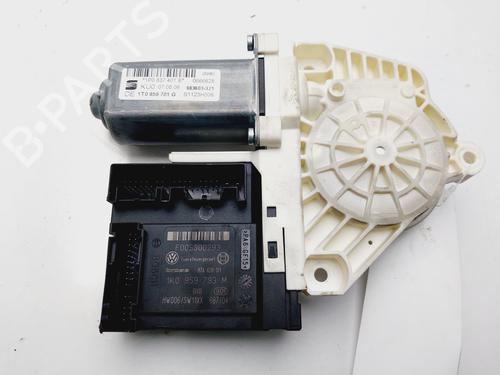 Used Left front window motor SEAT LEON (1P1) 2.0 TDI (170 hp) 32227959