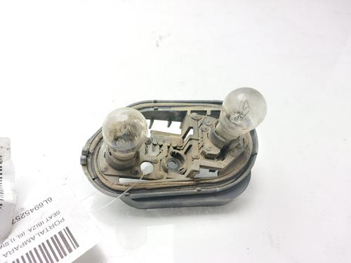 Used Lamp holder SEAT IBIZA III (6L1) [2002-2009]  30551562