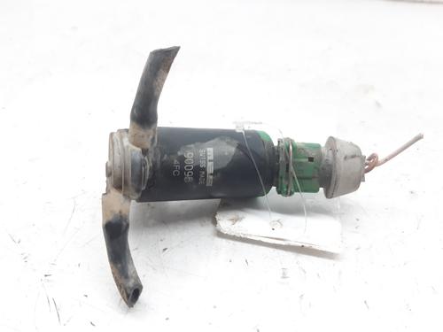 Pompe de lave-glace PEUGEOT 306 (7B, N3, N5) 1.4 SL (75 hp) 13998481