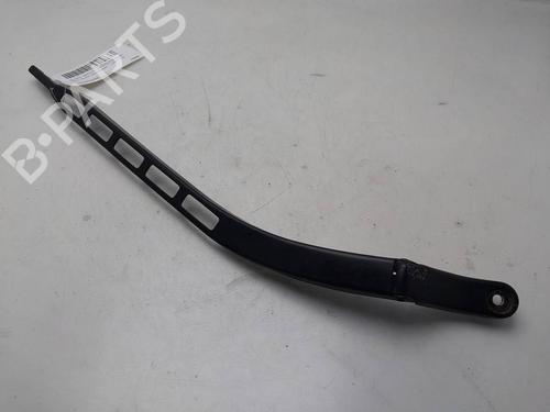 Used Front windshield wiper arm Front windshield wiper arm SEAT TOLEDO III (5P2) [2004-2009] 39691645 39691645