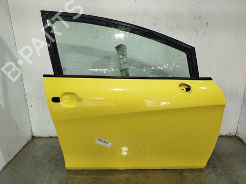 Dør højre fortil Dør højre fortil SEAT LEON (1P1) 1.6 (102 hp) 35736745 35736745