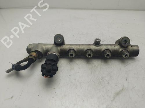 Used Injection rail OPEL ASTRA H (A04) [2004-2014]  21209008