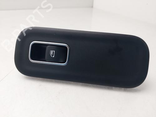 hjre-fortil-elrude-kontakt-mercedes-benz-a-class-w177-2018-36422875 main image