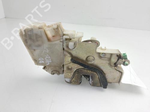 Used Front right lock Front right lock NISSAN PICK UP (D22) 2.5 TD 4WD (103 hp) 34196359 34196359