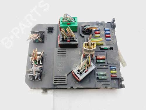 Used Fuse box PEUGEOT PARTNER MPV (5_, G_) [1996-2026]  31695452