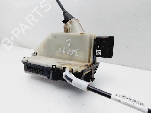 Front right lock PEUGEOT 2008 I (CU_) 1.5 BlueHDI 100 | BP26643128C97