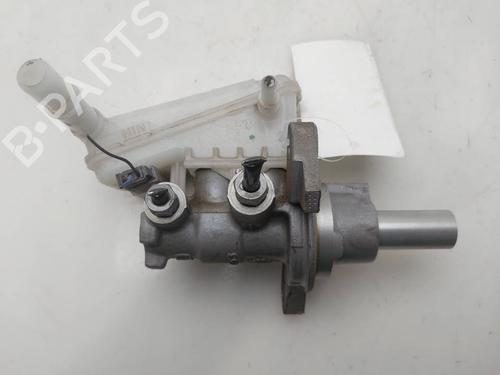 Used Brake master cylinder Brake master cylinder FORD TRANSIT COURIER B460 MPV 1.5 EcoBlue (100 hp) 40182131 40182131