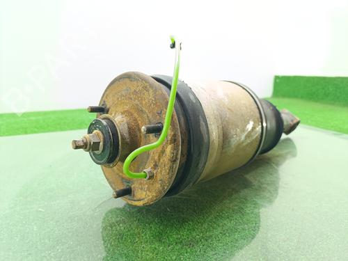 Right rear shock absorber LAND ROVER DISCOVERY III (L319) 2.7 TD 4x4 | BP28683668M19