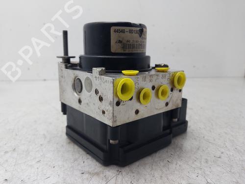 Used ABS pump TOYOTA YARIS (_P13_) [2010-2020]  30913342