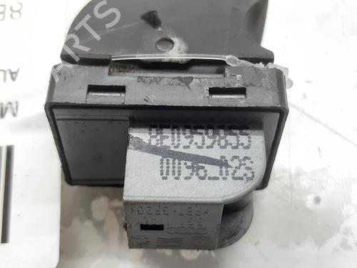 Right rear window switch AUDI A4 B7 (8EC) 1.9 TDI | BP12407314I28 