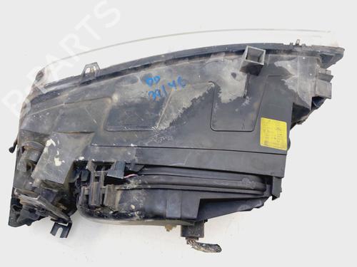 Right headlight FORD MONDEO III Saloon (B4Y) 2.0 TDCi | BP29937345C29