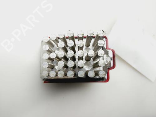 heater-resistor-audi-tt-roadster-8n9-1999-2000-2001-2002-2003-2004-2005-2006-2007-31877244 main image