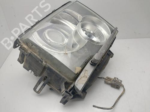 Right headlight LAND ROVER RANGE ROVER III (L322) 3.0 D 4x4 | BP32015537C29